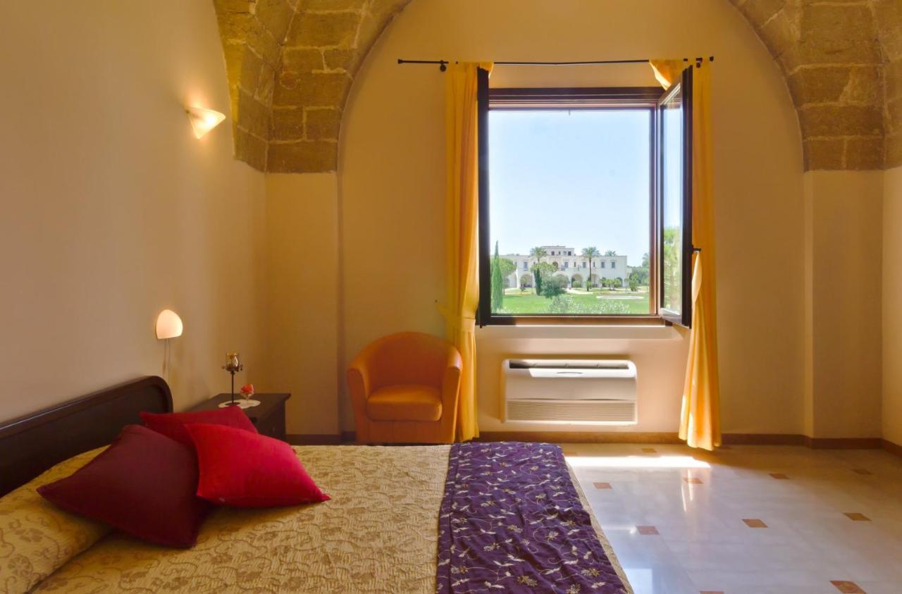 Amaregold Tenuta La Baronessa Resort Tuglie Dış mekan fotoğraf