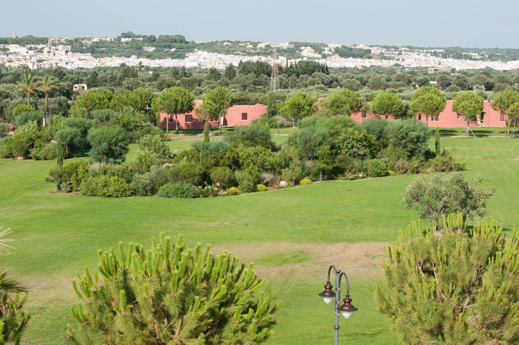 Amaregold Tenuta La Baronessa Resort Tuglie Dış mekan fotoğraf