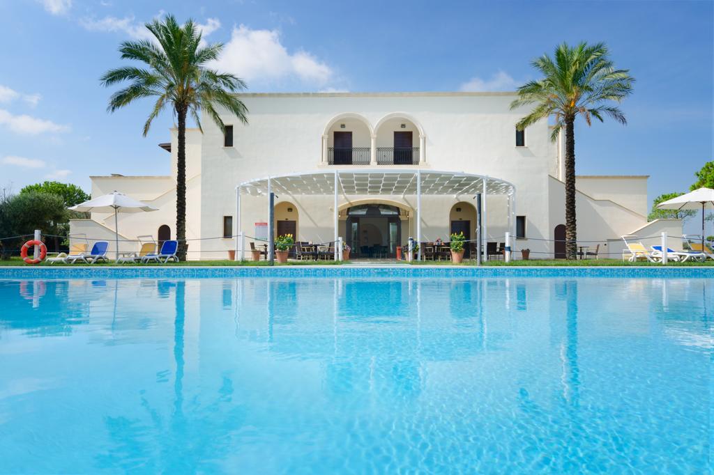 Amaregold Tenuta La Baronessa Resort Tuglie Dış mekan fotoğraf
