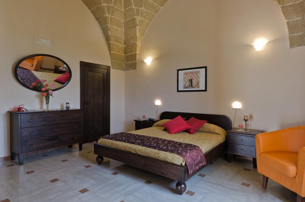 Amaregold Tenuta La Baronessa Resort Tuglie Dış mekan fotoğraf