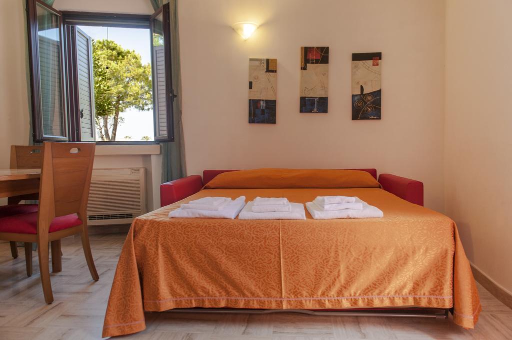 Amaregold Tenuta La Baronessa Resort Tuglie Dış mekan fotoğraf