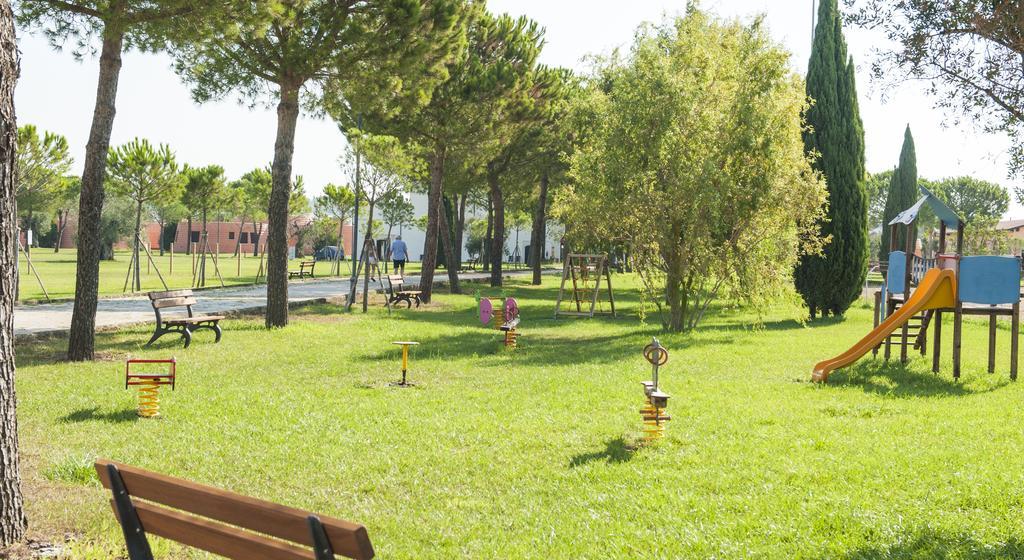 Amaregold Tenuta La Baronessa Resort Tuglie Dış mekan fotoğraf